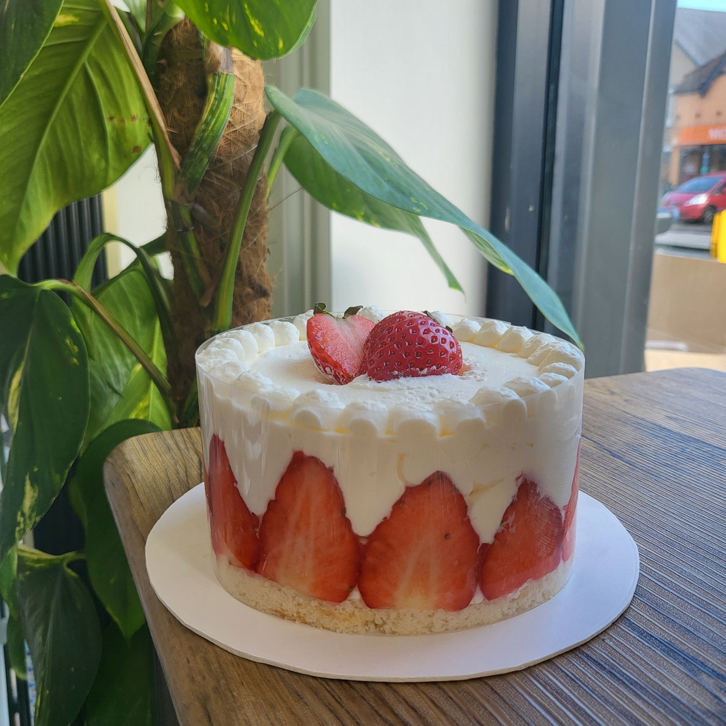 Mini strawberry cake