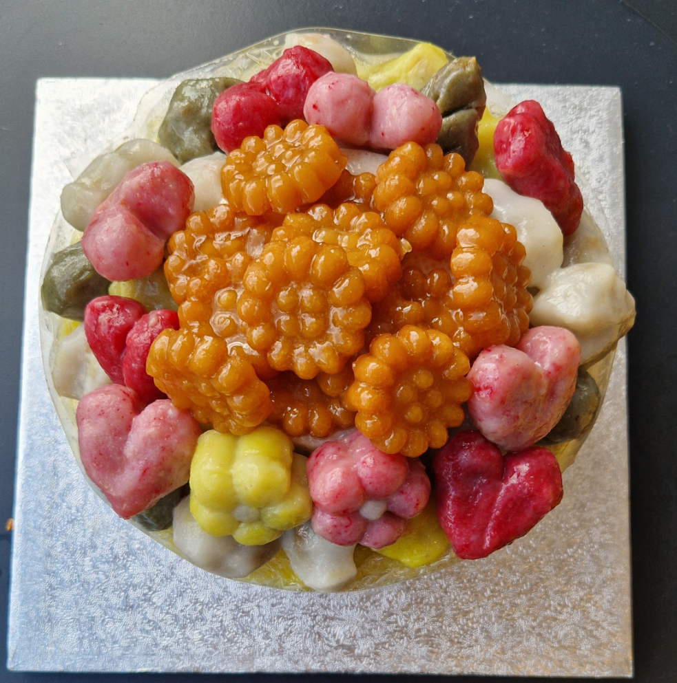 Tteok cake(steamed rice)
