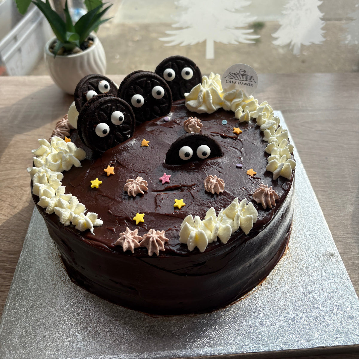 Matilda chocolate cake